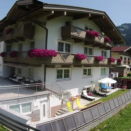 Appartements Olympia Mayrhofen Exterior foto