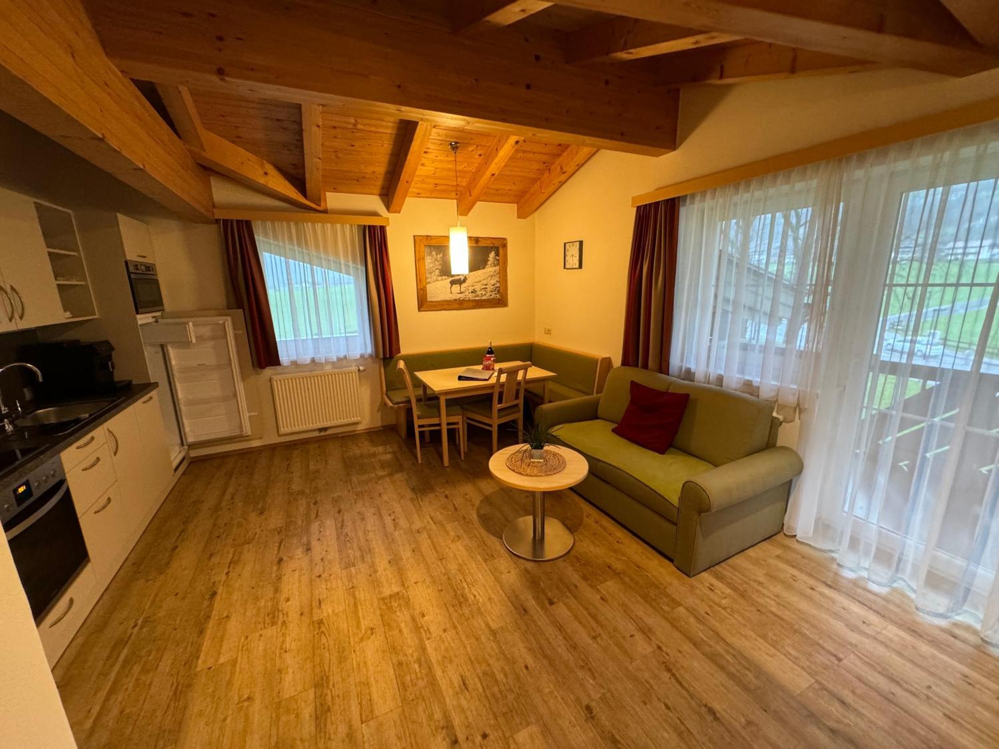 Olympia Apartment *